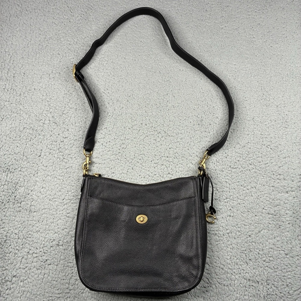 Coach Chaise Crossbody Bag Black Pebbled Leather Turnlock Shoulder Purse C8483